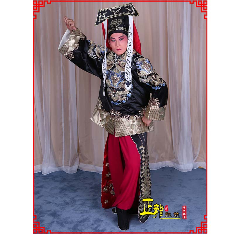 鄂托克前旗包公王朝马汉张龙赵虎服装